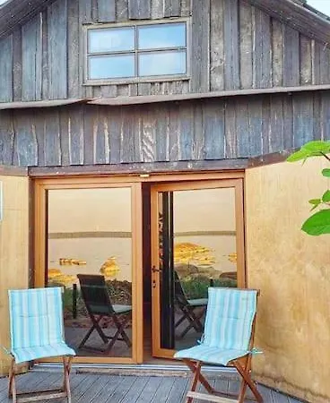 Summerhouse Only Few M From The Sea, With Sauna! Kasmu Exterior photo